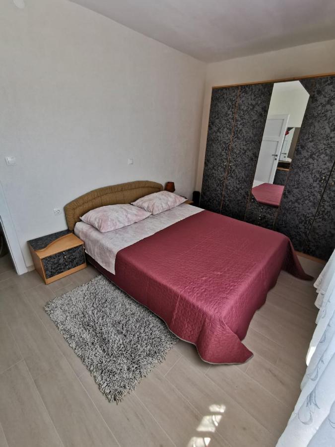 Apartment Nera Omiš Exterior foto